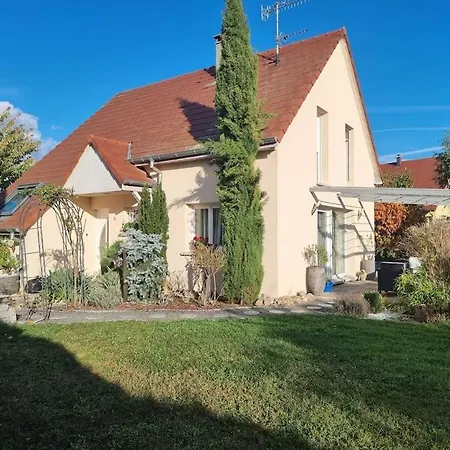 La Maison De Celine *